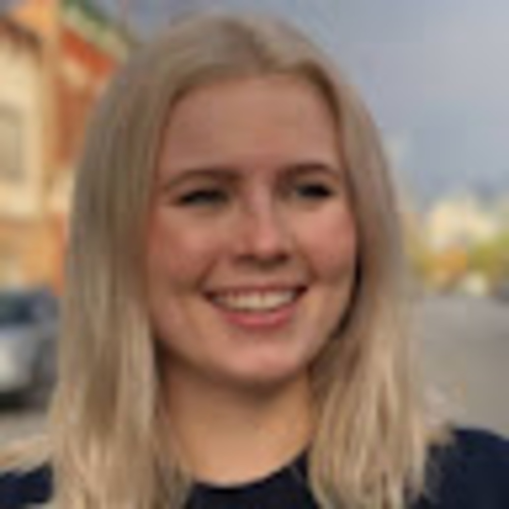 Meet your Posher, Kori